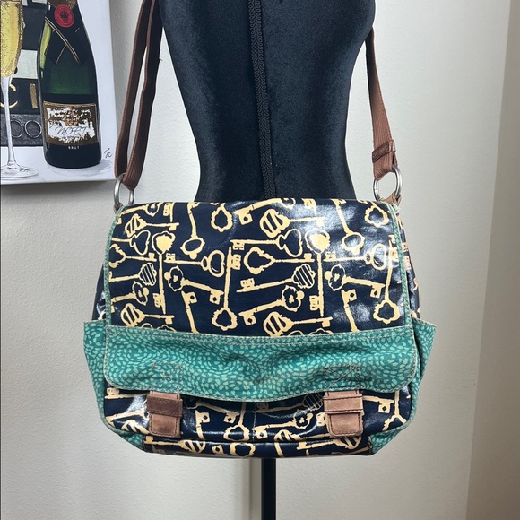Vintage FOSSIL Key-Per Coated Canvas Skeleton Key Messenger Bag Magnetic Closure - Picture 1 of 11